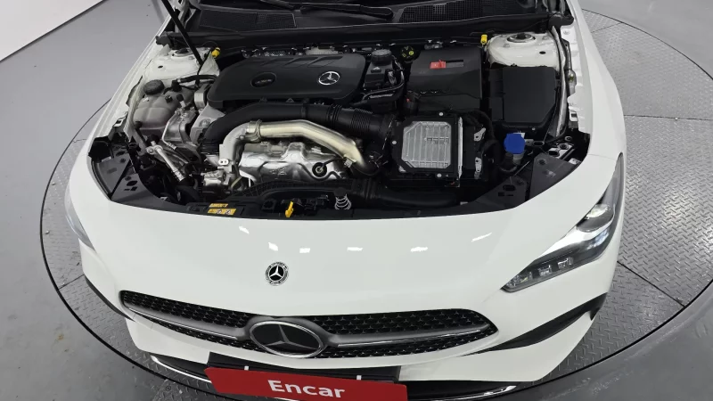 Mercedes-Benz CLA-Class