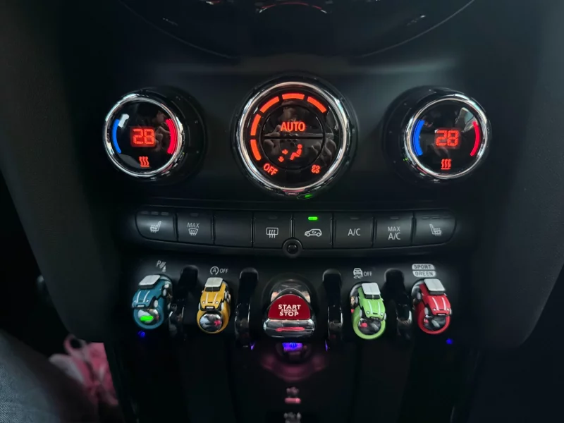 MINI Cooper Convertible