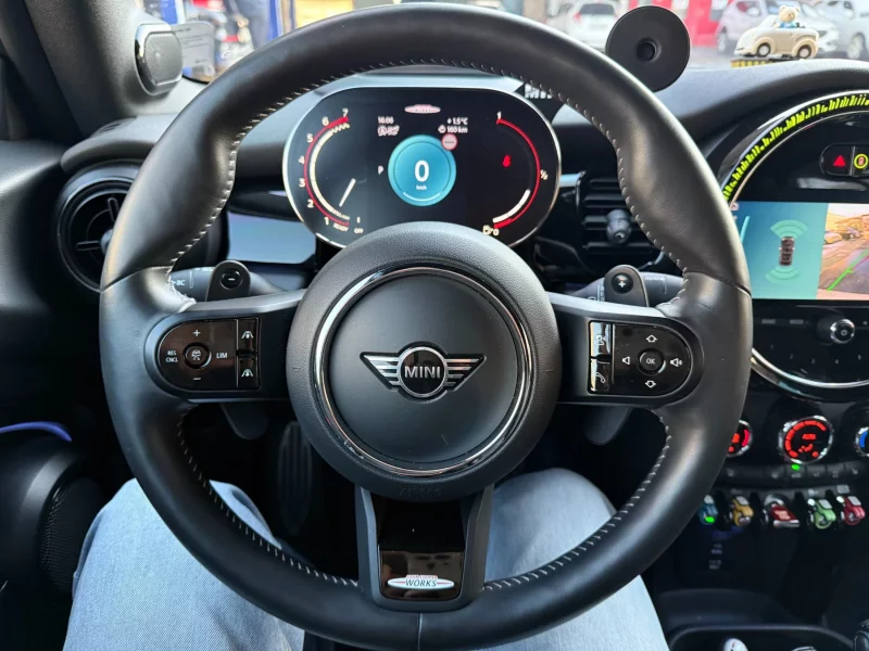 MINI Cooper Convertible