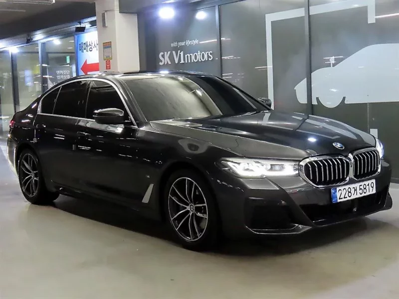 BMW 5-Series