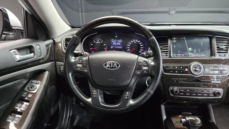 Kia K7