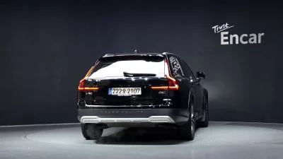 Volvo V90