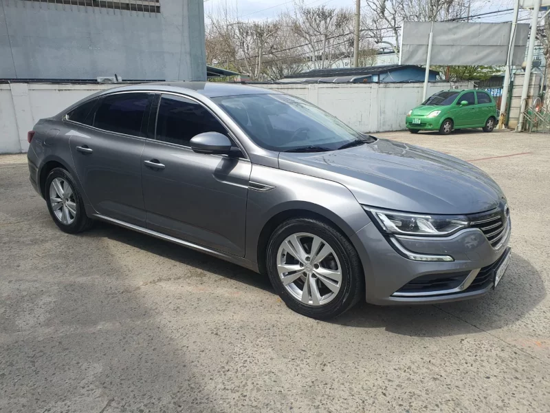 Renault Samsung SM6