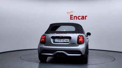 MINI Cooper Convertible