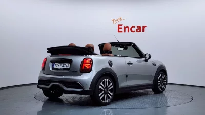 MINI Cooper Convertible