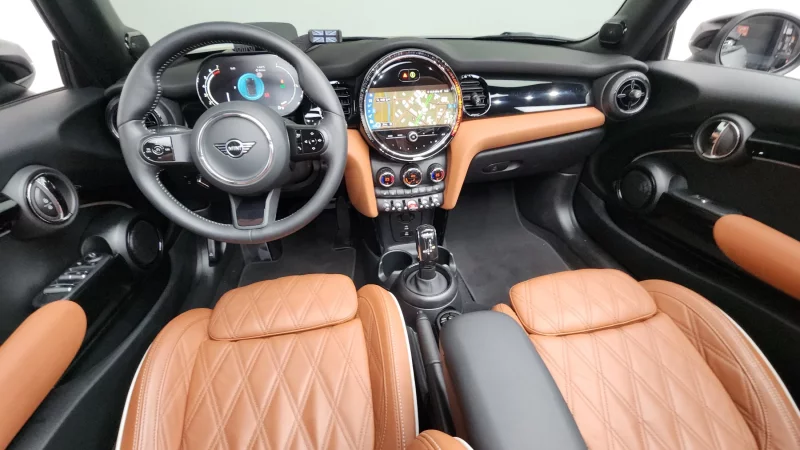 MINI Cooper Convertible