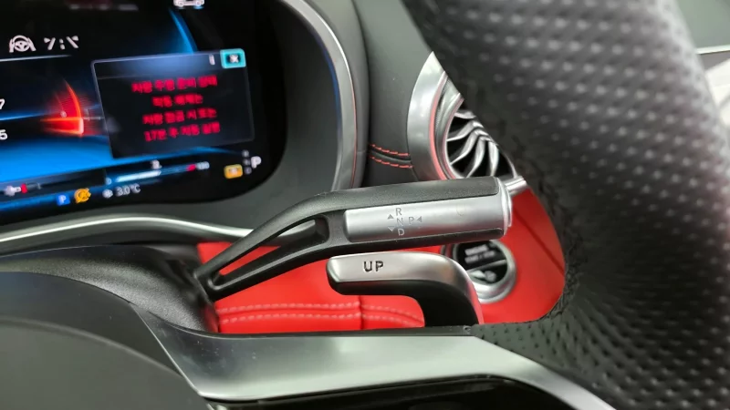 Mercedes-Benz SL-Class