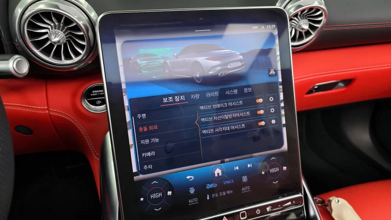 Mercedes-Benz SL-Class