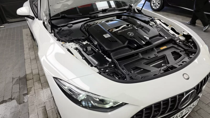 Mercedes-Benz SL-Class