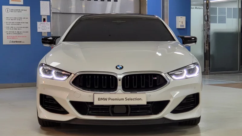 BMW 8-Series