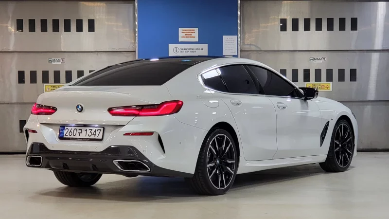 BMW 8-Series