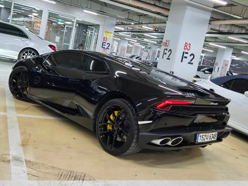 Lamborghini HURACAN