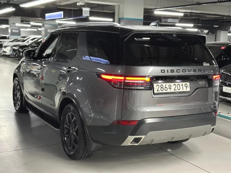 Land Rover DISCOVERY