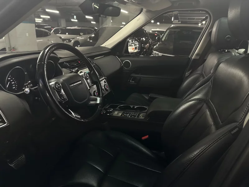 Land Rover DISCOVERY