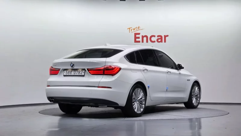 BMW 5-Series Gran Turismo