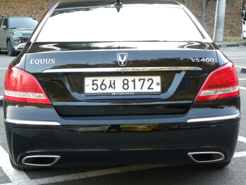 Hyundai Equus