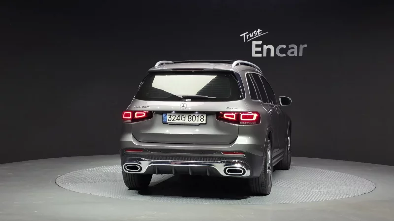 Mercedes-Benz GLB-Class