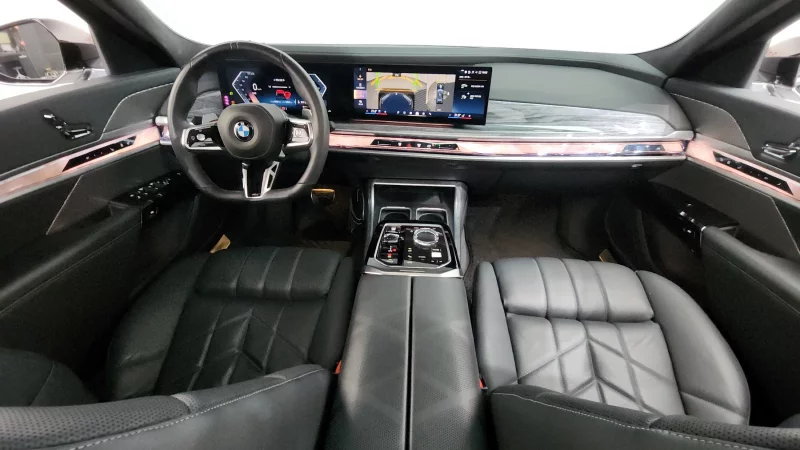 BMW 7-Series