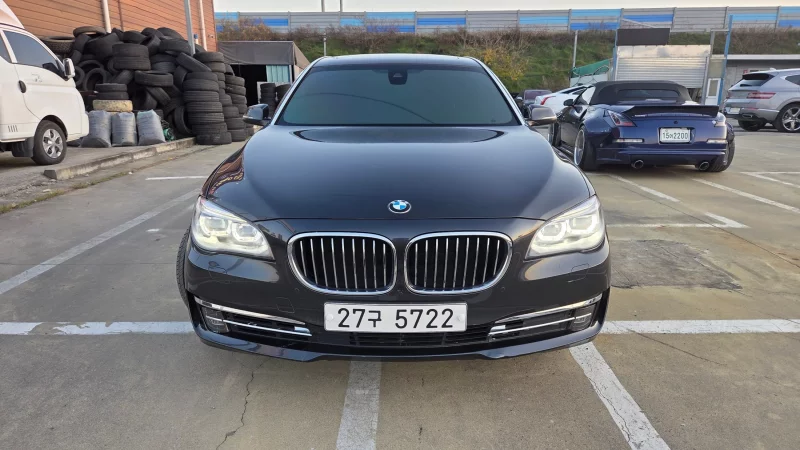 BMW 7-Series