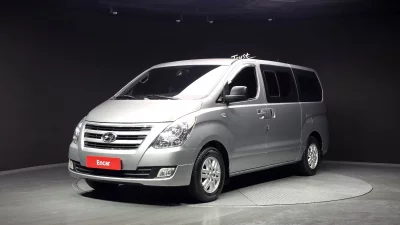 Hyundai Starex