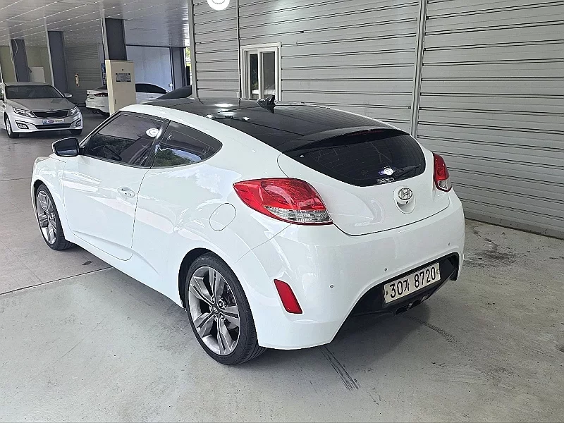 Hyundai Veloster