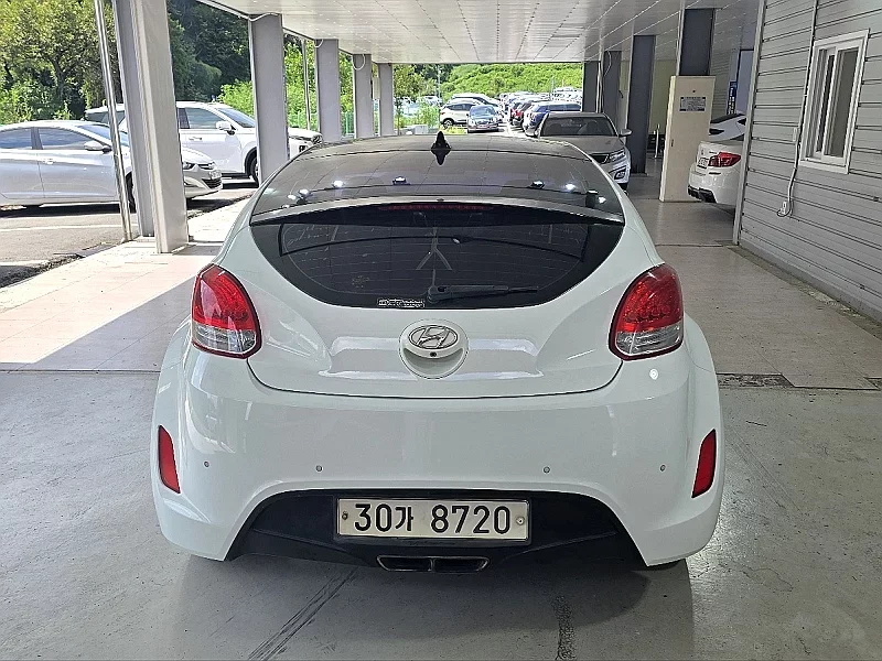Hyundai Veloster