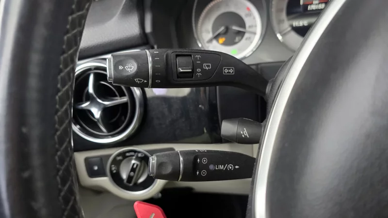 Mercedes-Benz GLK-Class