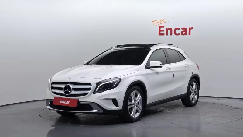 Mercedes-Benz GLA-Class