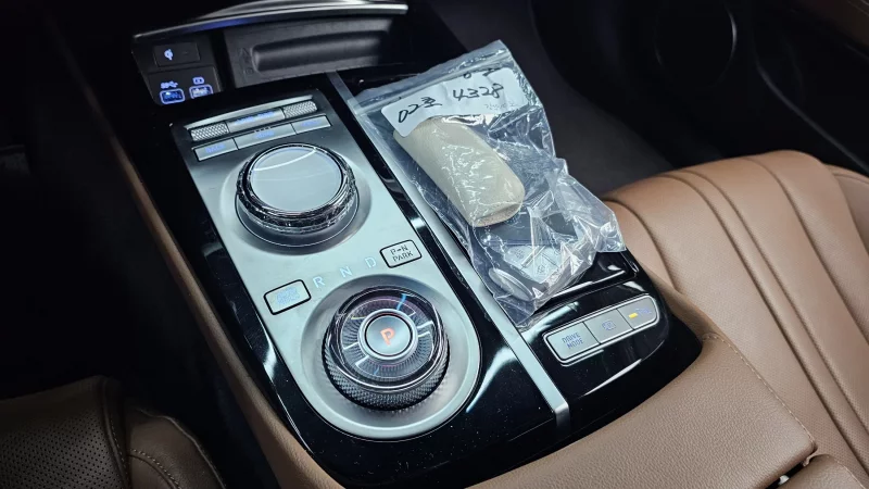 Genesis Electrified G80