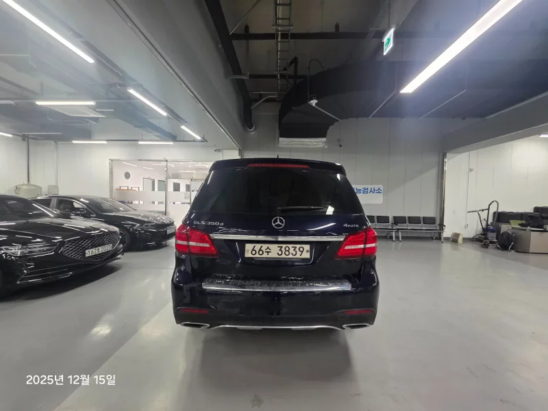 Mercedes-Benz GLS-Class