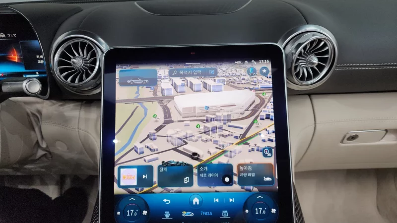 Mercedes-Benz SL-Class