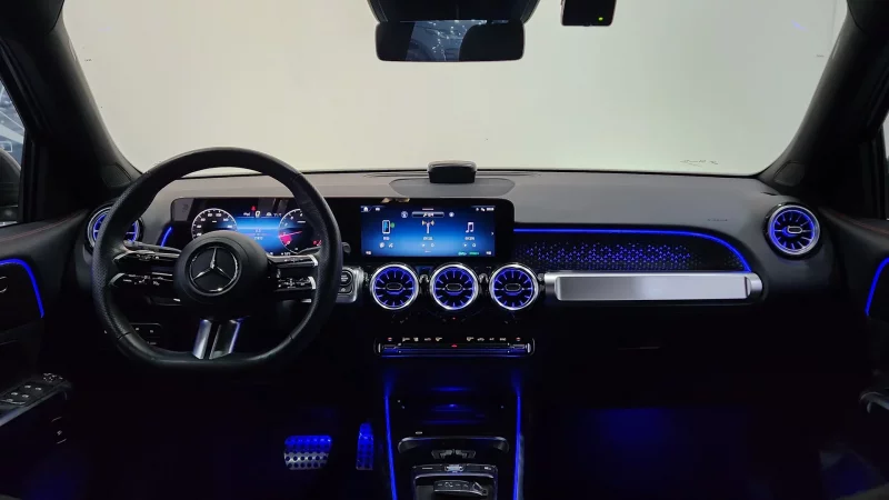 Mercedes-Benz GLB-Class