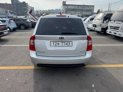 Kia Carens