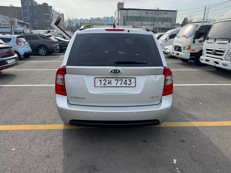 Kia Carens