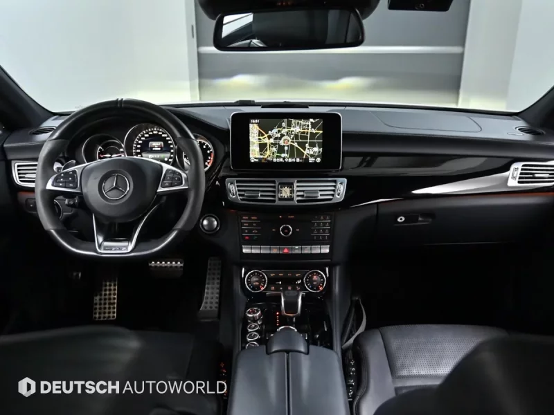 Mercedes-Benz CLS-Class