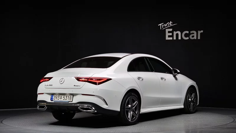 Mercedes-Benz CLA-Class