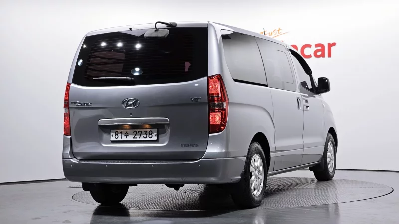 Hyundai Grand Starex