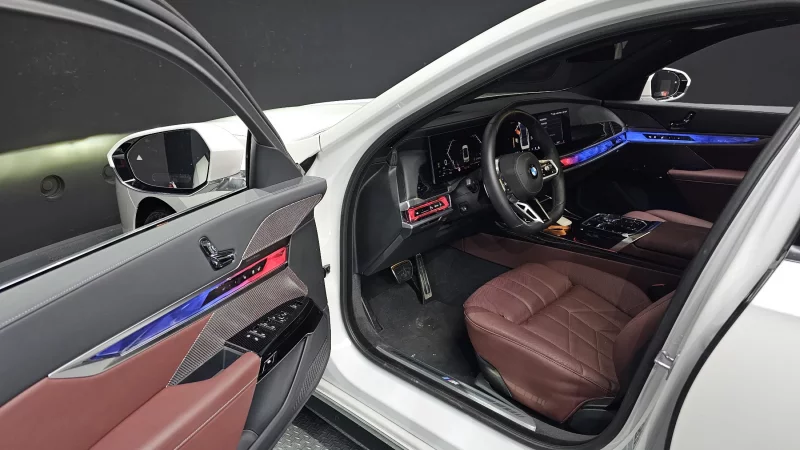 BMW 7-Series
