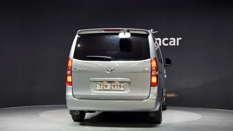 Hyundai Grand Starex