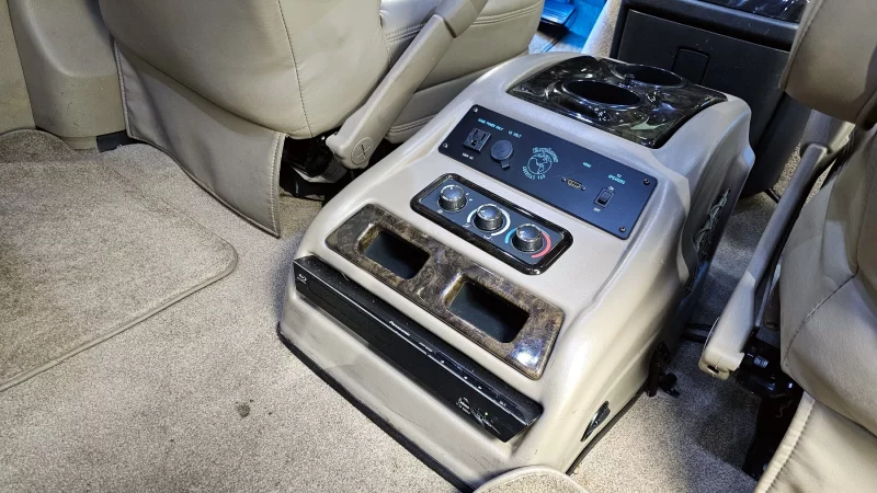 Chevrolet Express Van