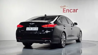 Hyundai Genesis