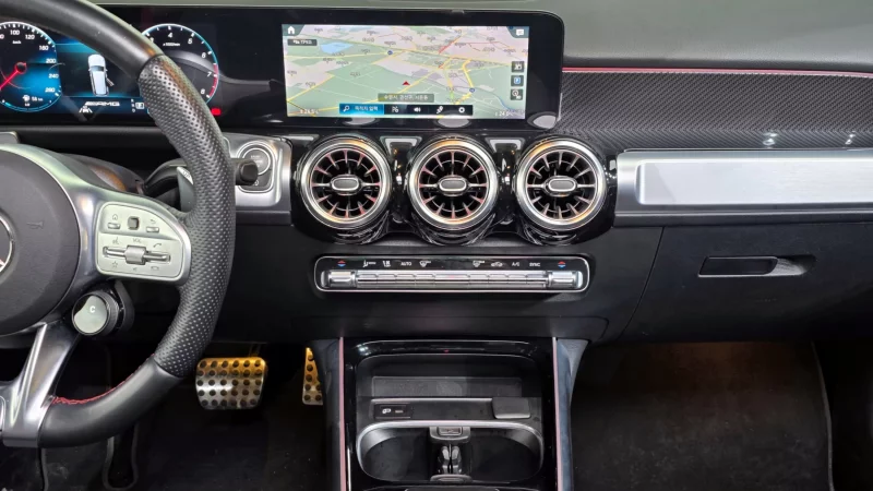 Mercedes-Benz GLB-Class