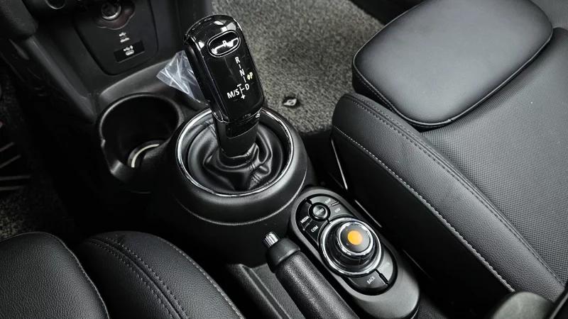 MINI Cooper Convertible