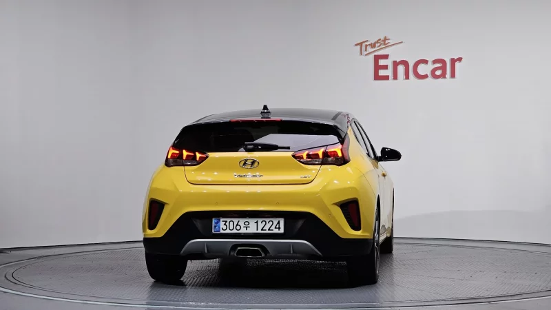 Hyundai Veloster