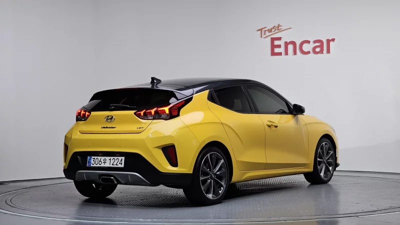Hyundai Veloster