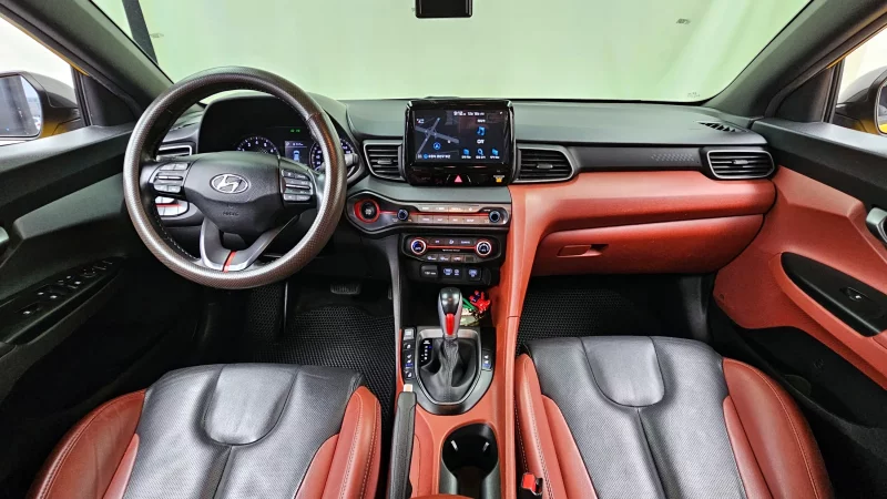 Hyundai Veloster