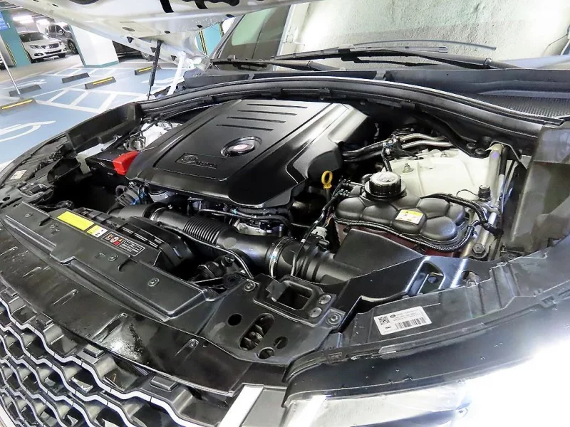 Land Rover RANGE ROVER VELAR