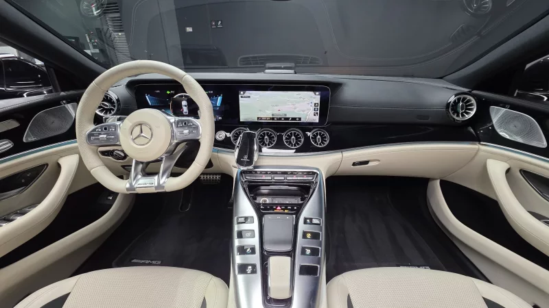 Mercedes-Benz AMG GT