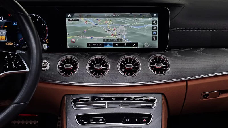 Mercedes-Benz CLS-Class