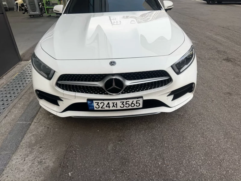 Mercedes-Benz CLS-Class